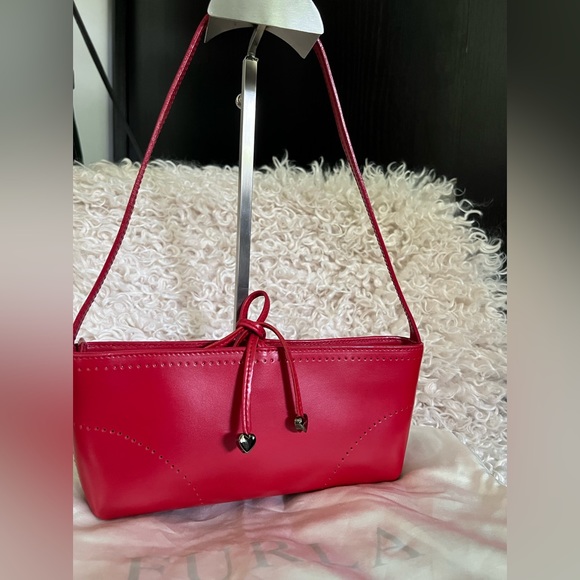 Furla Red Leather shoulder Bag - Picture 7 of 15